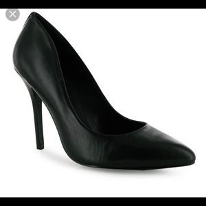 Steve Madden Women’s Dress Pump